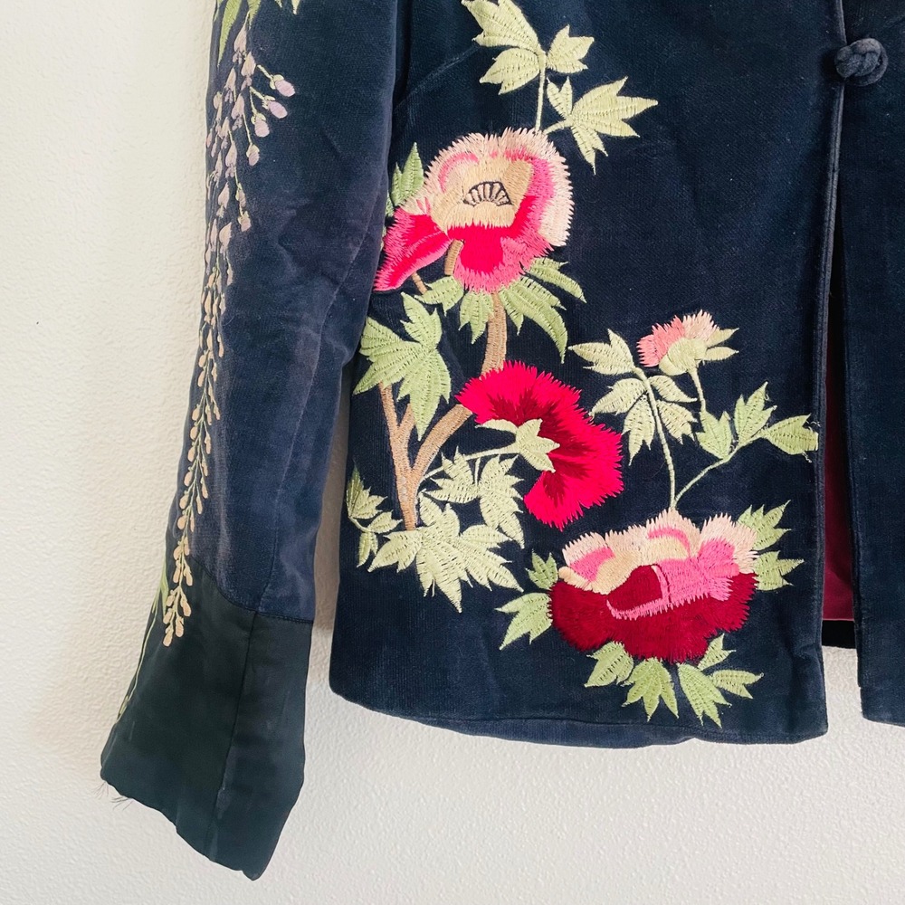 FEI Anthropologie Navy Velvet Embroidered Floral Jacket Mandarin Collar Womens 2 - Picture 2 of 14